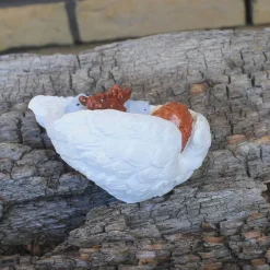 Baby Junge mit Teddy in Engelsflügel gebettet, handbemalt