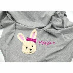 Babydecke mit gesticktem Hasen und Namen - Kindergartendecken - Wunschdecke - Kinderdecke _ Schmusedecke mit Namen