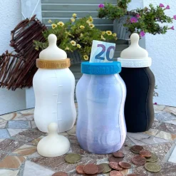 Babyflasche Spardose, personalisiert - über 50 Farben