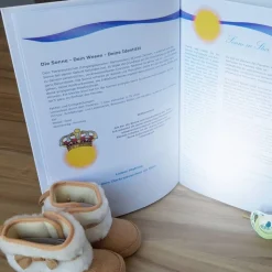 Babyhoroskop Geschenkbuch - außergewöhnliches Geschenk zu Geburt/Taufe