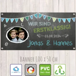 Banner zur Einschulung - Zwillinge - 100 x 50 cm - mit Foto personalisierbar | Tafeloptik - blaue Wimpel