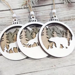 Baumschmuck aus Holz – Personalisierte Kugel mit Name, Weihnachtsdeko für Tannenbaum und als Gesche