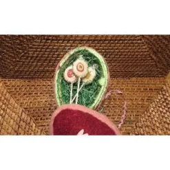 Befüllbares Osterei aus Styropor und Filzwolle, Weinrot/ Rosa