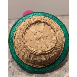 Befüllbares Osternest mit bunten Filzeiern, hergestellt mit Nadelfilztechnik