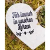 Bepflanztes Herz aus Beton mit Schriftzug Grabschmuck Trauer Grabgesteck Grabherz