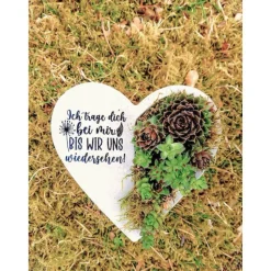 Bepflanztes Herz aus Beton mit Schriftzug Grabschmuck Trauer Grabgesteck Grabherz