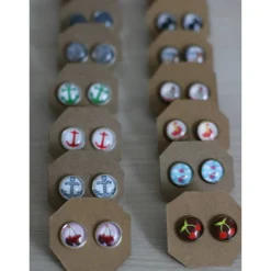 Überraschungs-Ohrringe 12mm Cabochon Ohrstecker Bronze oder Silber – Einzigartiger Modeschmuck