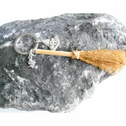 Besen Hexe Hexenhut,  Schlüsselanhänger