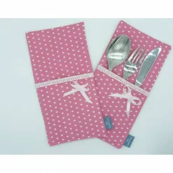 Bestecktasche Herzen mit Spitze und abnehmbarem Satinschleifchen verziert