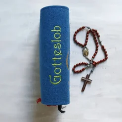 Bestickte Gotteslobhülle aus Filz *Du bist ein Ton in Gottes Melodie 1 *individuell angefertigt