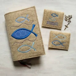 Bestickte Gotteslobhülle aus Filz *Fische *individuell angefertigt
