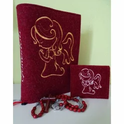 Bestickte Rosenkranztasche aus Filz *Motiv Engel betend *individuell angefertigt