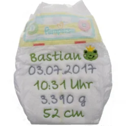 Bestickte Windel mit Name