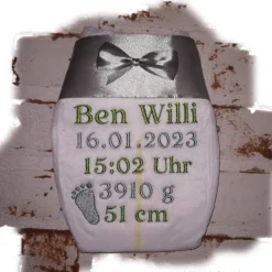 Bestickte Windel mit Name