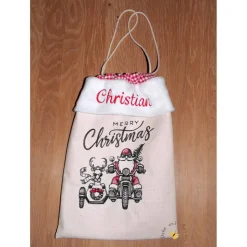 Bestickter Weihnachtsbeutel Nikolausbeutel weihnachtlicher Geschenkbeutel personalisierter Wunschname flauschige Krempe