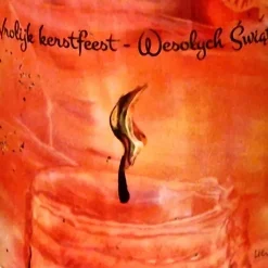 Bezaubernde Keramiktasse zur Vorweihnachtszeit