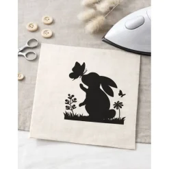 Bügelbild für Ostern - Frühlings Deko mit Blumen, Schmetterling und Osterhasen