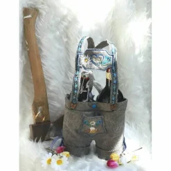 Biertragetasche Lederhose als Geschenk, Vatertagsgeschenk für den Mann oder zum Jubiläum ausreichend für zwei Bierflaschen. Personalisierbar