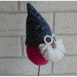 Blumenstecker / Pflanzenstecker Wichtel mit Kulleraugen - pink/blau