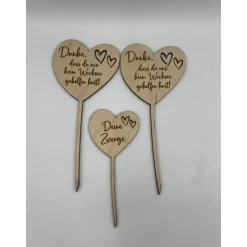 Blumenstecker aus Holz personalisiert – Abschiedsgeschenk für Erzieherin, Kindergarten & Schule