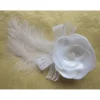 Braut Haarklammer Kopfschmuck Satin Stoffblume weiß Spitze Perle Federn "Petit Reve" Hochzeit