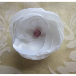 Braut Kopfschmuck weiß Stoffblume Haarklammer rosa Perle 