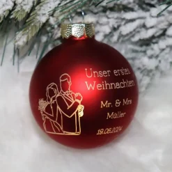 Brautpaar Unser erstes Weihnachten - Personalisierte Weihnachtskugel mit Lasergravur