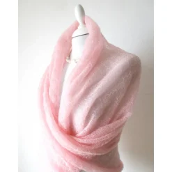 Brautschal aus Kid-Mohair in rosa, Hochzeitsstola gestrickt, Sommerschal Damen, Geschenk Frauen