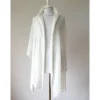 Brautschal ivory aus reinem Kaschmir, gestrickte Hochzeitsstola, weiches Umschlagtuch, zartes Schultertuch