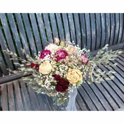 Brautstrauss Boho asymmetrisch Blumenstrauss aus ungespritzten getrockneten Rosen, Eukalyptus,etc. (teils Bio-Trockenblu