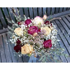 Brautstrauss Boho asymmetrisch Blumenstrauss aus ungespritzten getrockneten Rosen, Eukalyptus,etc. (teils Bio-Trockenblu