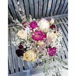 Brautstrauss Boho asymmetrisch Blumenstrauss aus ungespritzten getrockneten Rosen, Eukalyptus,etc. (teils Bio-Trockenblu