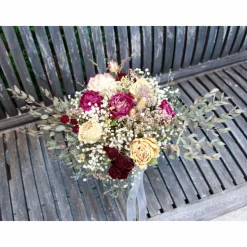 Brautstrauss Boho asymmetrisch Blumenstrauss aus ungespritzten getrockneten Rosen, Eukalyptus,etc. (teils Bio-Trockenblu