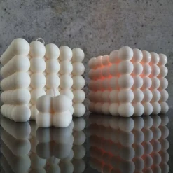Bubble Cube Kerze – Handgemachte Sojawachs-Kerze in modernem Design, dekorativ und nachhaltig