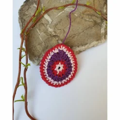 Buntes gehäkeltes Wende-Osterei