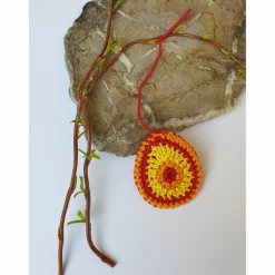 Buntes gehäkeltes Wende-Osterei