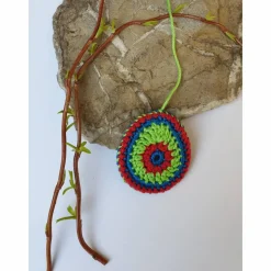 Buntes gehäkeltes Wende-Osterei