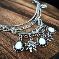 Charivari Kette fürs Dirndl,  Dirnd- Schmuck, Accessoire, Fest ,Trachten, Hochzeit, weiß