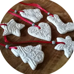 Christbaumschmuck 6 Anhänger Weihnachten | weiß rot grau | 5 -5,5 cm