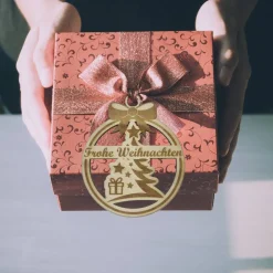 Christbaumschmuck Personalisierbar - Weihnachtsschmuck mit Namen aus Holz - Schneeflocke,Herz oder Weihnachtsbaum