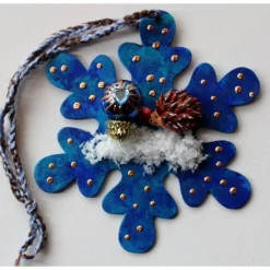 Collage BLAUER IGELZAUBER Wandbild Wanddeko Herbstdeko Schneeflocke Wandhänger Türdeko Anhänger Igel Handarbeit
