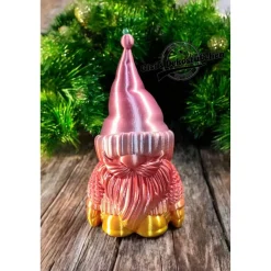 3D gedruckter Wichtel mit Woll Pullover