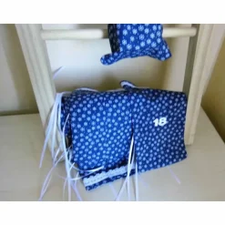 Dauerhafter Adventskalender: 24 Säckchen in Marineblau & Weiß – Maritim & Handgenäht aus Baumwolle