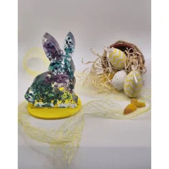 Deko Hase mit echten Blumen Lila-Blau