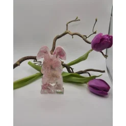 Deko Hase mit echten Blumen Rosa