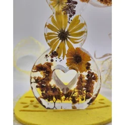 Deko Hase mit echten Blumen Gelb-orange