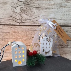 Deko Häuschen mit Ballonlicht im Organzasäckchen ~ Lichthäuser ~ Weihnachten ~ Lichthaus