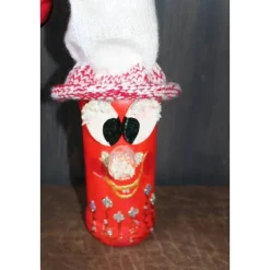 Dekofigur GLITZERWICHTEL Weihnachtswichtel witzige Upcyclingfigur aus Glasflasche m. handgestricktem Mützchen