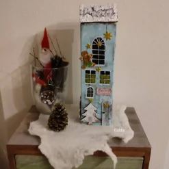 Deko-Holz-Weihnachtshaus, handbemalt