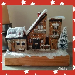 Deko-Holz-Winterhäuser, handbemalt